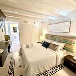 Calamari Homes - Centenario Casa 108 - Walled City